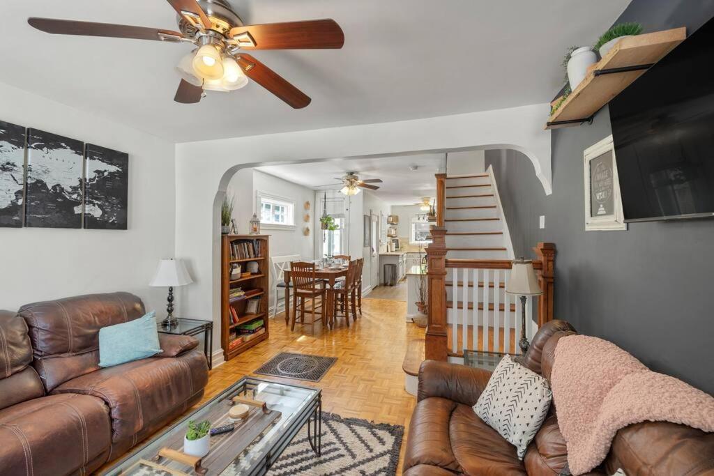 Rare City Home W/ Backyard Fire-Pit & Hottub Lancaster Buitenkant foto